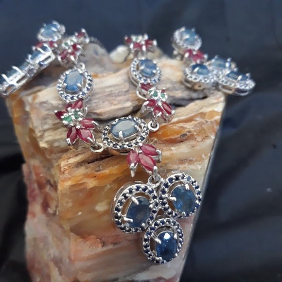 Blue Sapphire, Green Emerald, Red Ruby Set - Picture 5 of 14